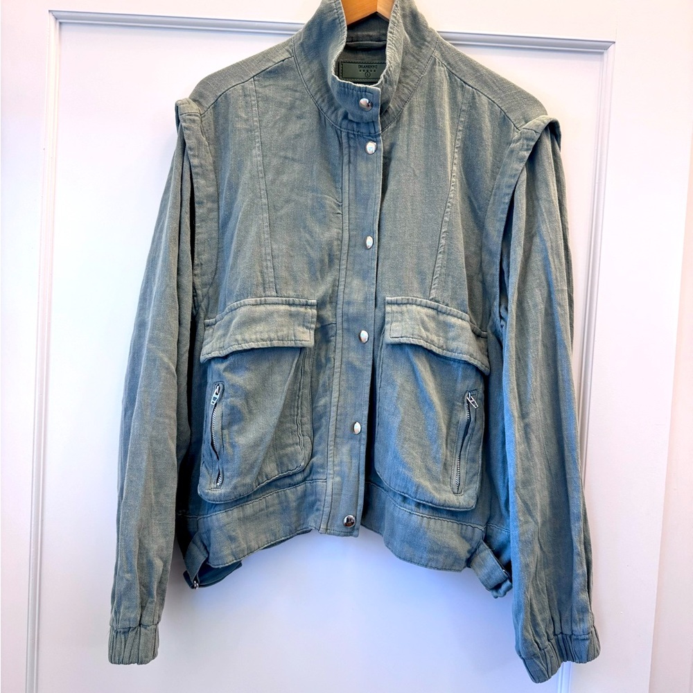 Blank NYC Linen/Cotton Bomber Style Jacket in a cool spring green color